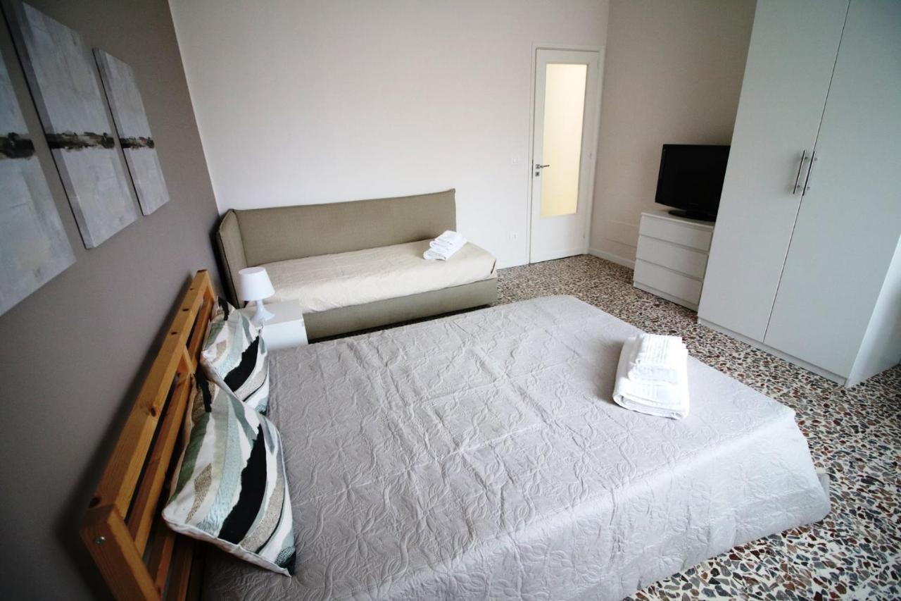 Giuffrida Apartment Rooms CTA Exteriör bild