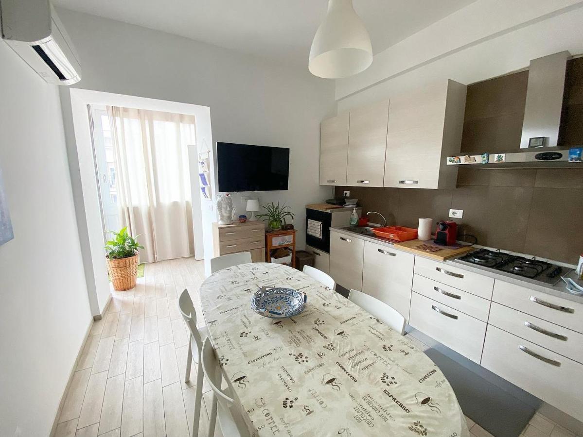 Giuffrida Apartment Rooms CTA Exteriör bild